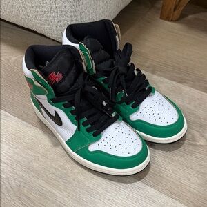 Nike Green and White High-Top Sneakers